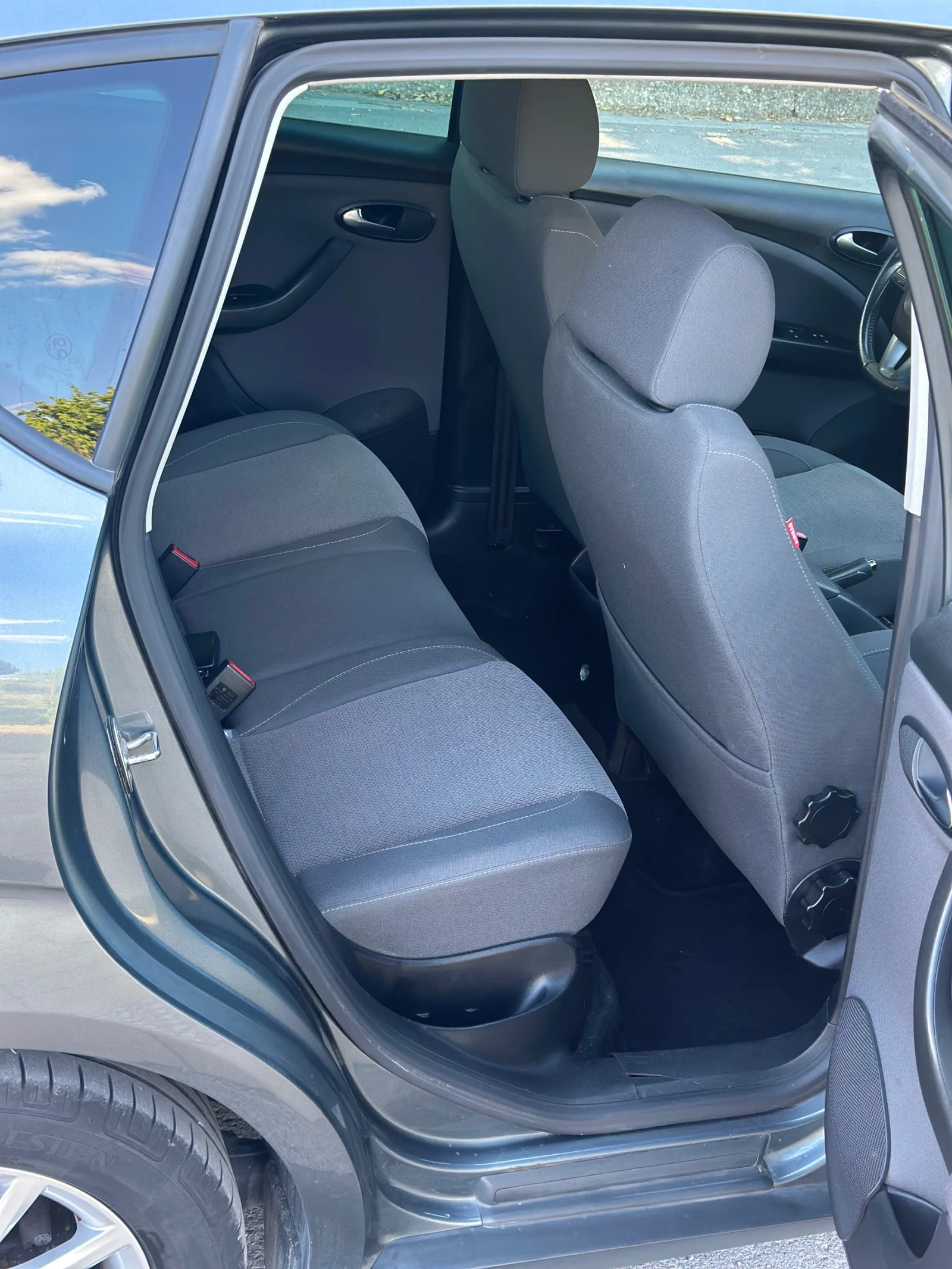 Seat Altea 1.2TSI, снимка 10 - Автомобили и джипове - 53867014