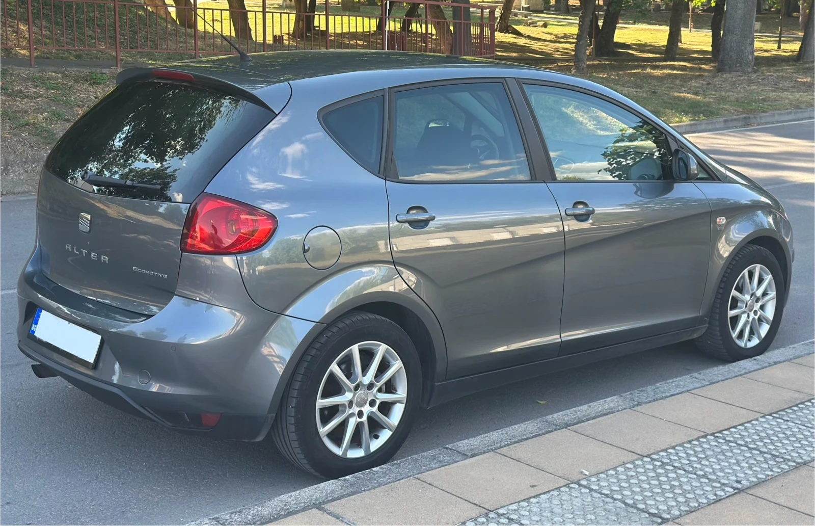 Seat Altea 1.2TSI, снимка 3 - Автомобили и джипове - 53867014