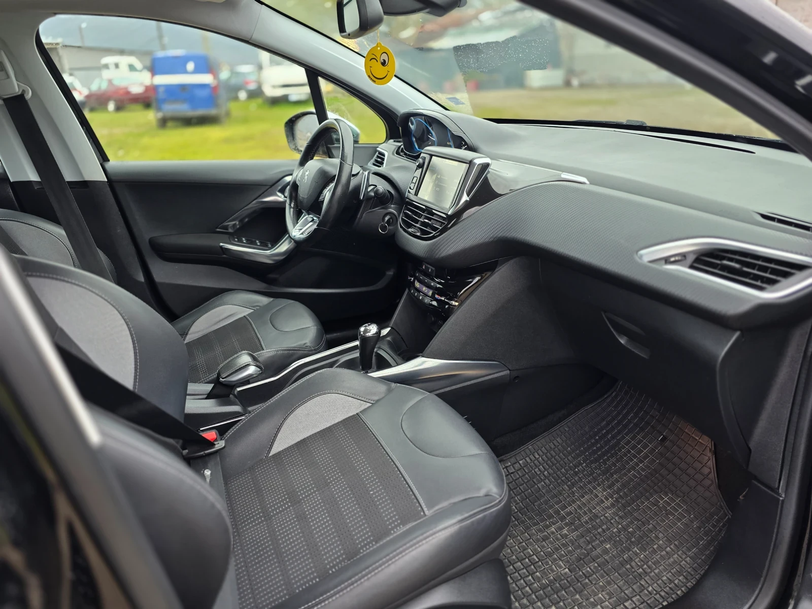 Peugeot 2008 1.6 HDI 92 euro 5 | Mobile.bg � ����������� 9