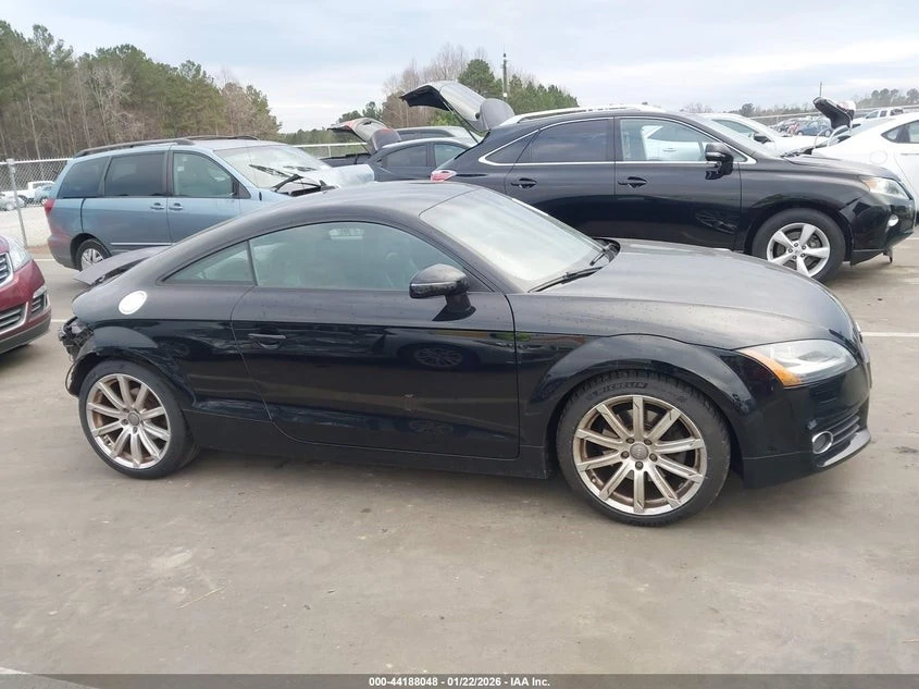 Audi Tt 2.0T PREMIUM PLUS С РЕГИСТРАЦИЯ & АВТО КРЕДИТ , снимка 3 - Автомобили и джипове - 54040746