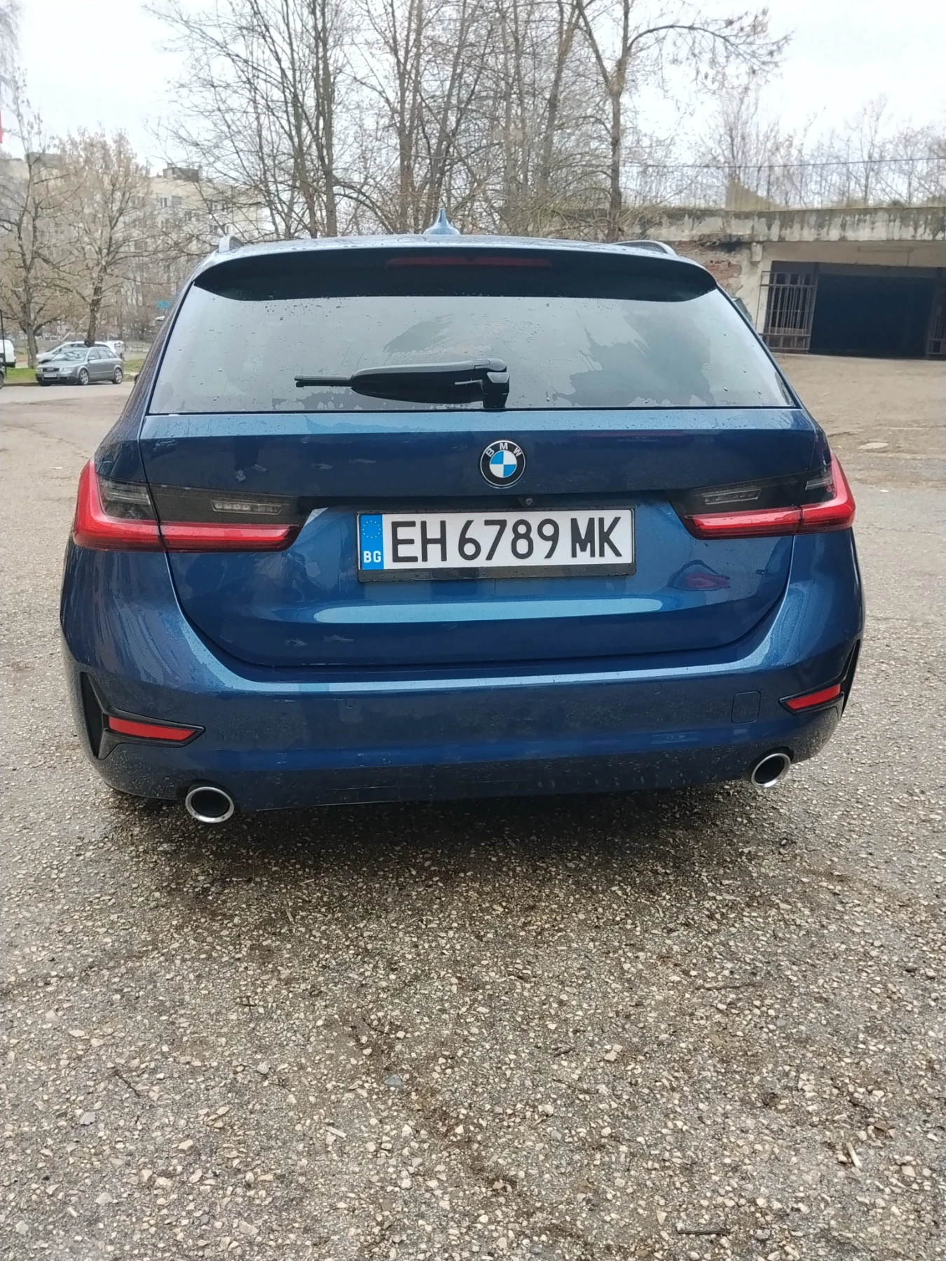 BMW 320, снимка 8 - Автомобили и джипове - 54069656