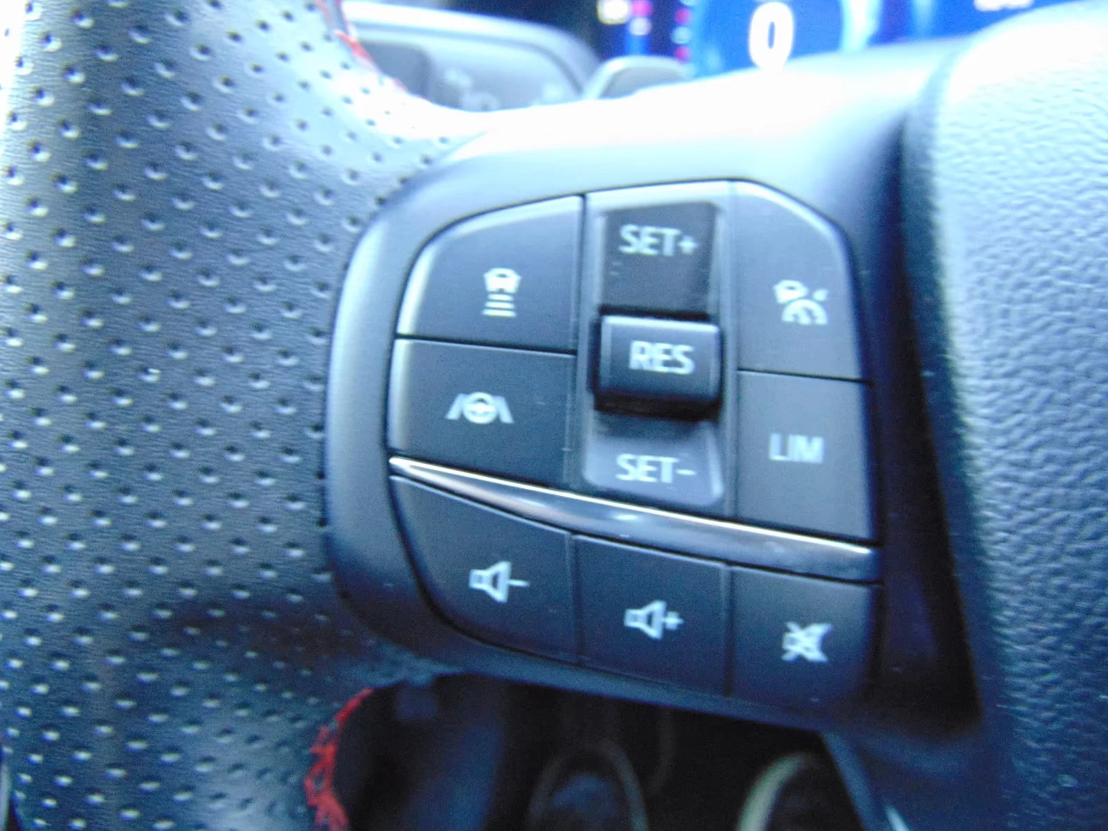 Ford Puma 1.0MHEV/ECOBOOST/125HP/ST-LINE X/PANO/CAM/B&O/218q | Mobile.bg � ����������� 8