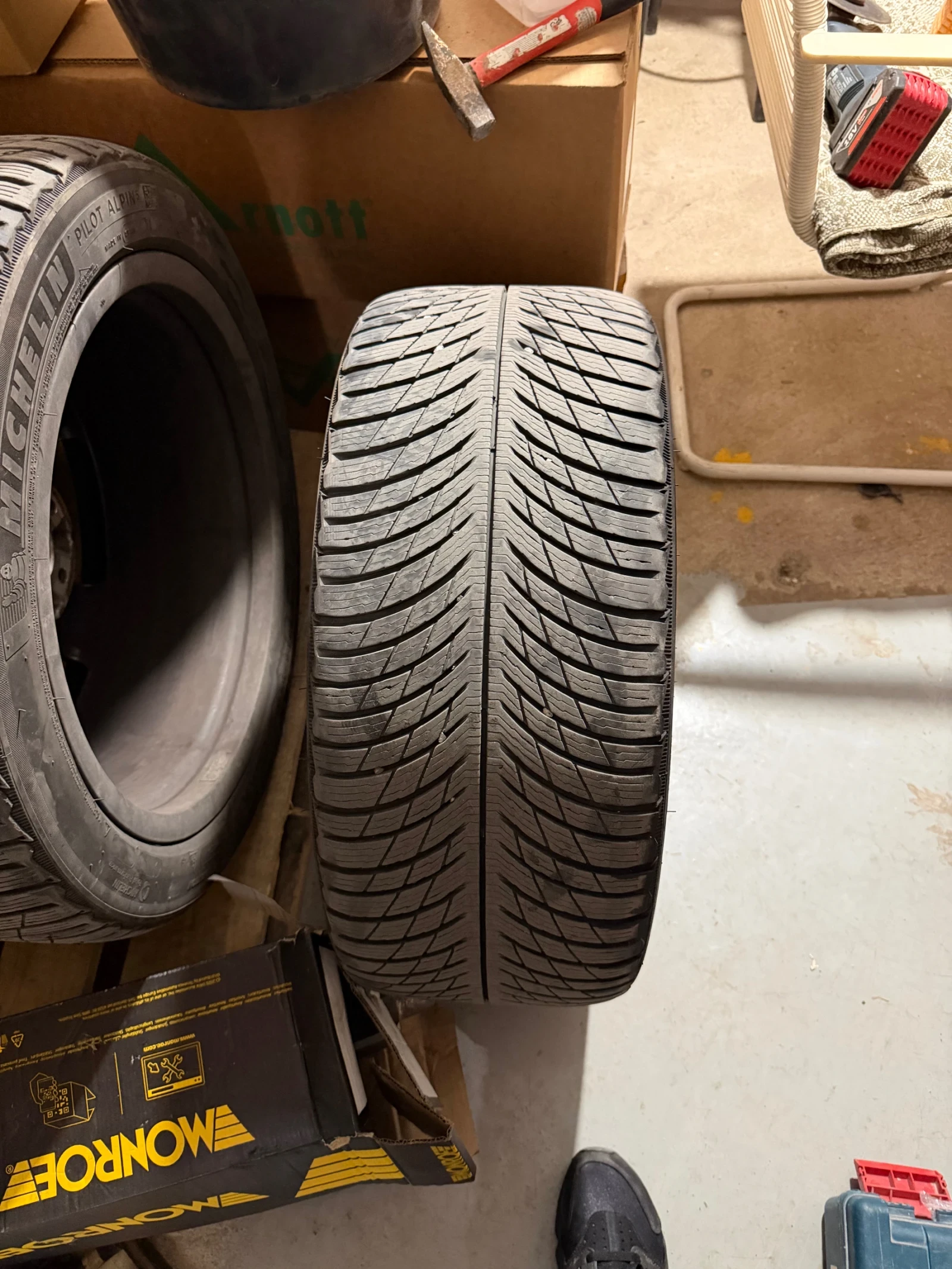 Mercedes-Benz CLS 350 Mercedes CLS 350 4matik, снимка 14 - Автомобили и джипове - 54510707