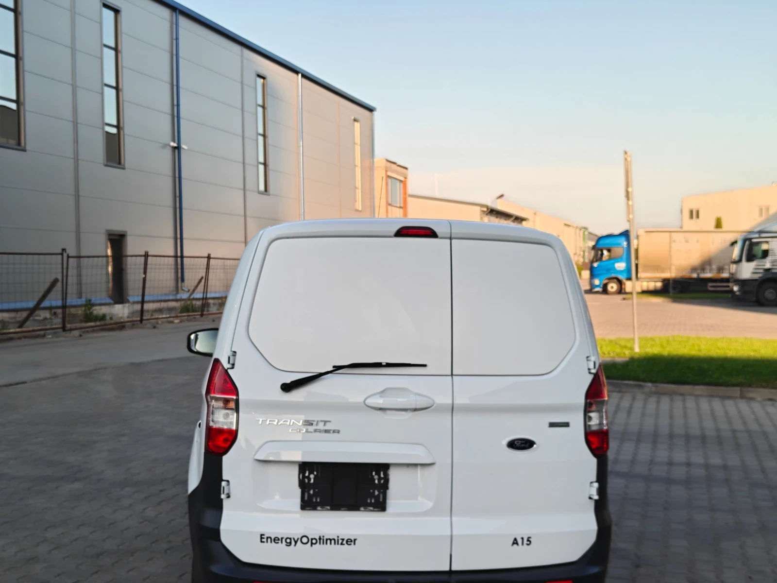 Ford Courier TRANSIT COURIER, снимка 4 - Автомобили и джипове - 54731967