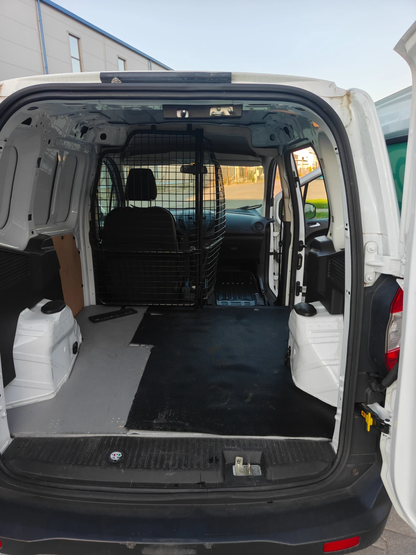 Ford Courier TRANSIT COURIER, снимка 7 - Автомобили и джипове - 54731967