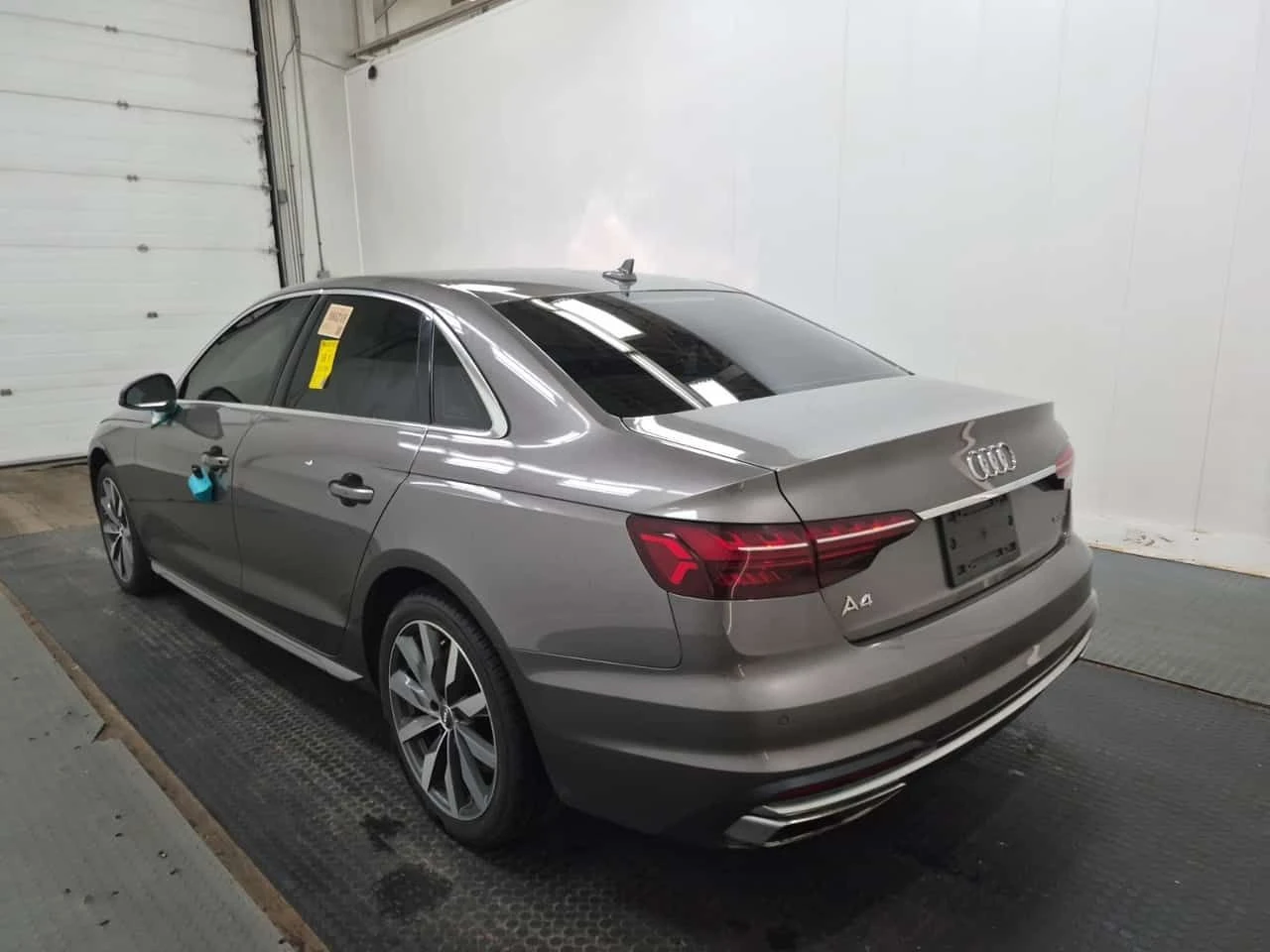 Audi A4 * KOMFORT * CARFAX * ЦЕНА ДО БГ, снимка 5 - Автомобили и джипове - 54750306