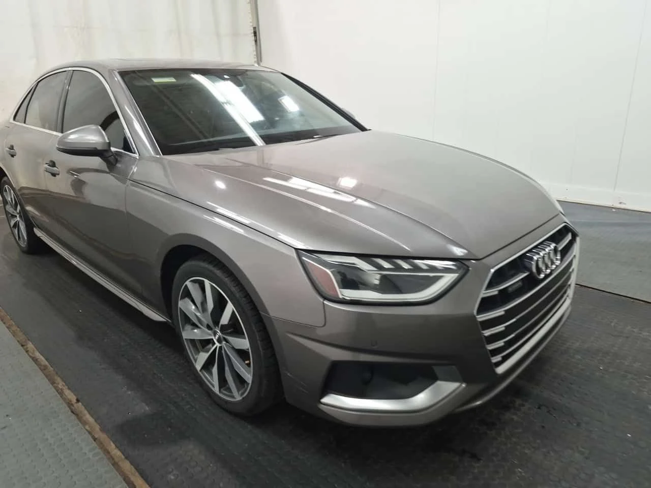 Audi A4 * KOMFORT * CARFAX * ЦЕНА ДО БГ, снимка 2 - Автомобили и джипове - 54750306