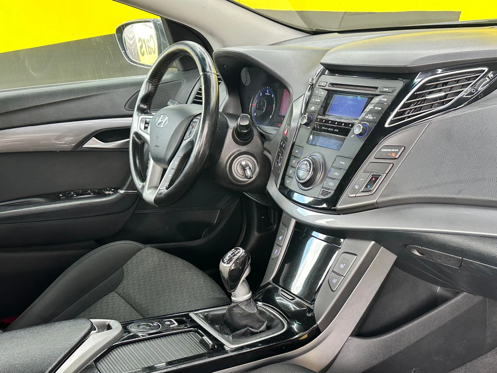 Hyundai I40 Седан/BlueDrive/1.7crdi, снимка 9 - Автомобили и джипове - 55161907