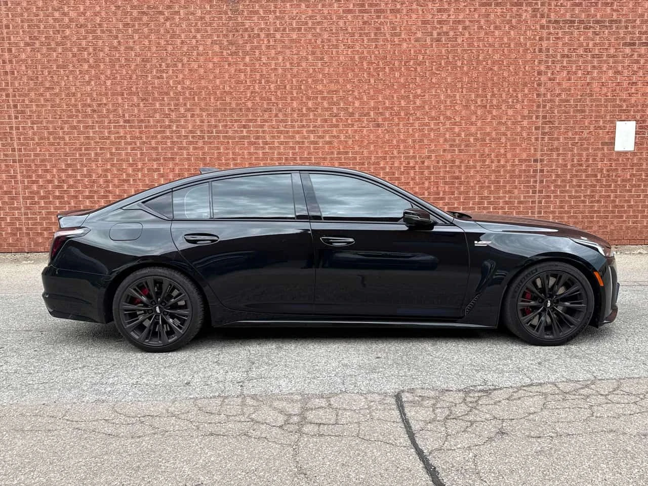 Cadillac CT6 * CT5-V * Blackwing * CARFAX * РЪЧНИ СКОРОСТИ * , снимка 3 - Автомобили и джипове - 55175438