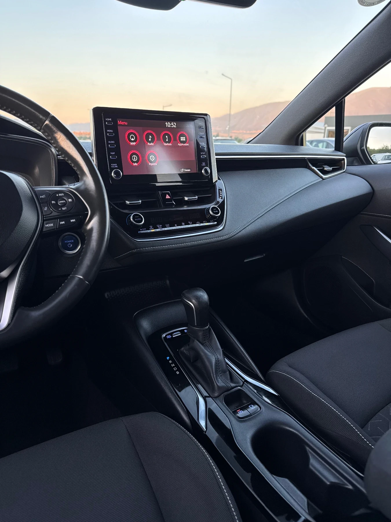 Toyota Corolla Hybrid Euro6D, снимка 7 - Автомобили и джипове - 55492397