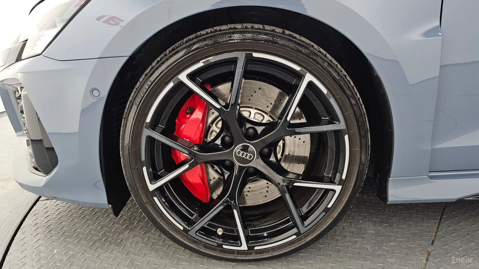 Audi Rs3 * Quattro* ПАНО* KEYLESS* Camera* ПОДГРЕВ* 360* , снимка 5 - Автомобили и джипове - 55585721