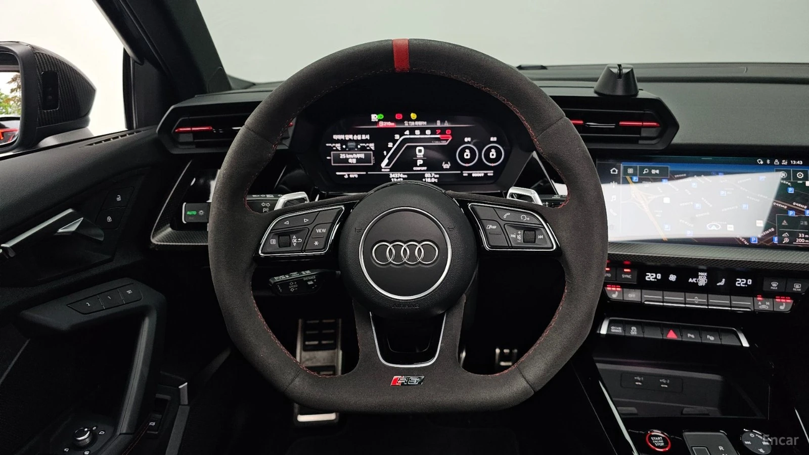 Audi Rs3 * Quattro* ПАНО* KEYLESS* Camera* ПОДГРЕВ* 360* , снимка 13 - Автомобили и джипове - 55585721