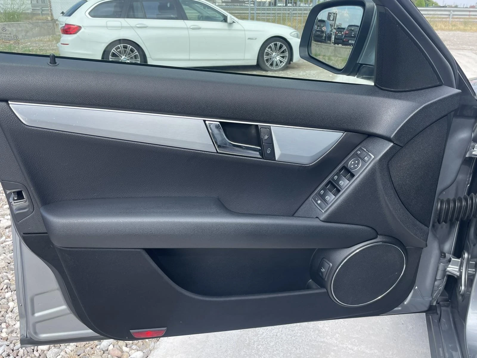 Mercedes-Benz C 220 CDI 2.2, снимка 6 - Автомобили и джипове - 55605513