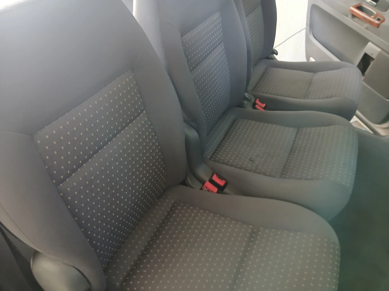 Seat Alhambra, снимка 8 - Автомобили и джипове - 55673819