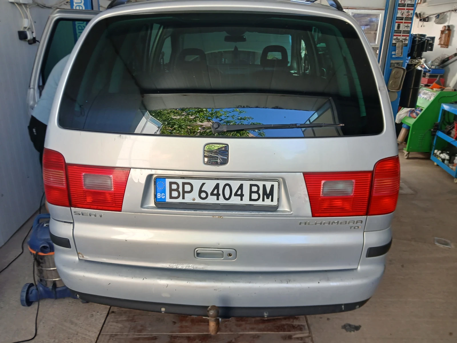 Seat Alhambra, снимка 3 - Автомобили и джипове - 55673819