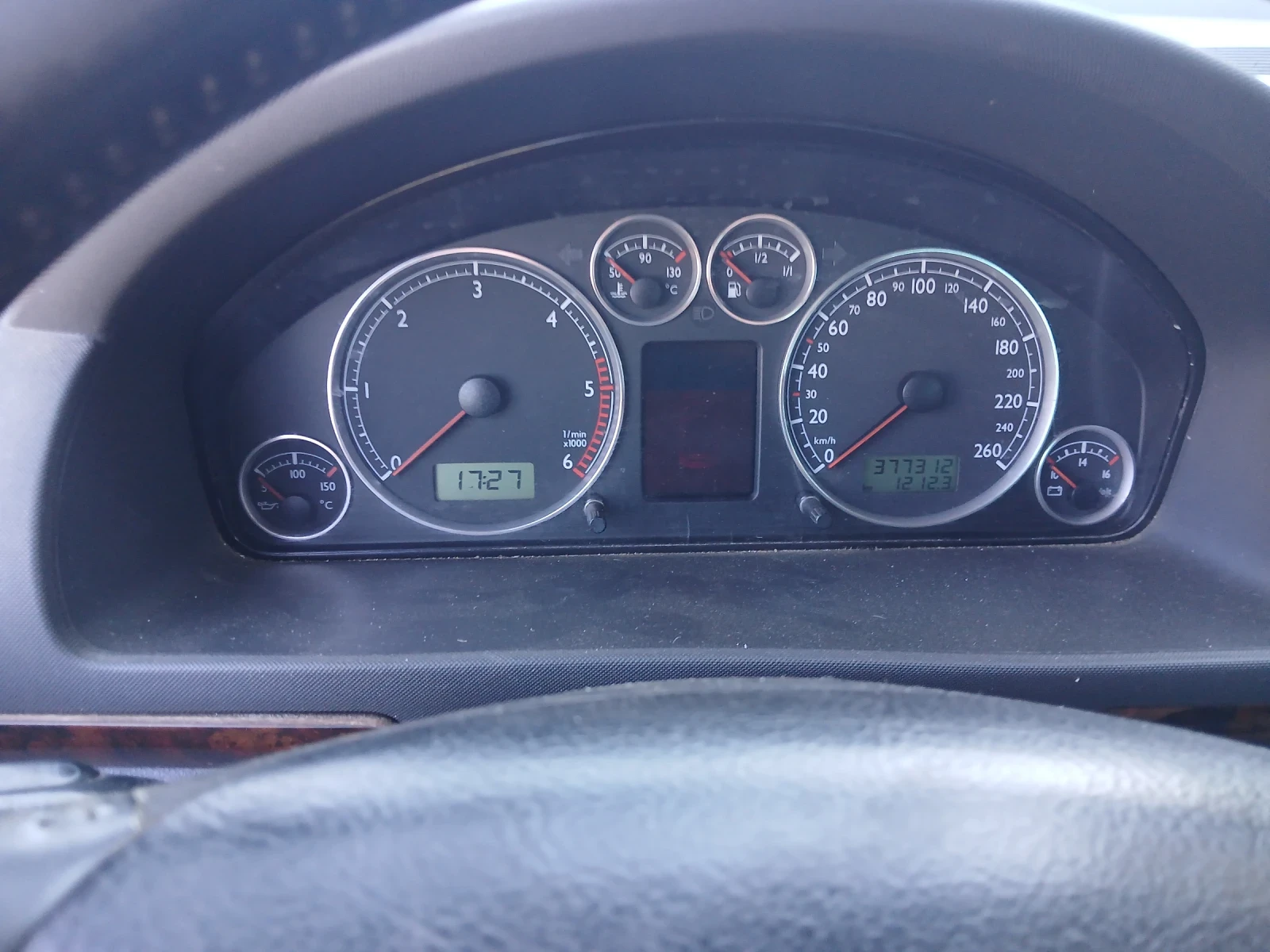 Seat Alhambra, снимка 7 - Автомобили и джипове - 55673819