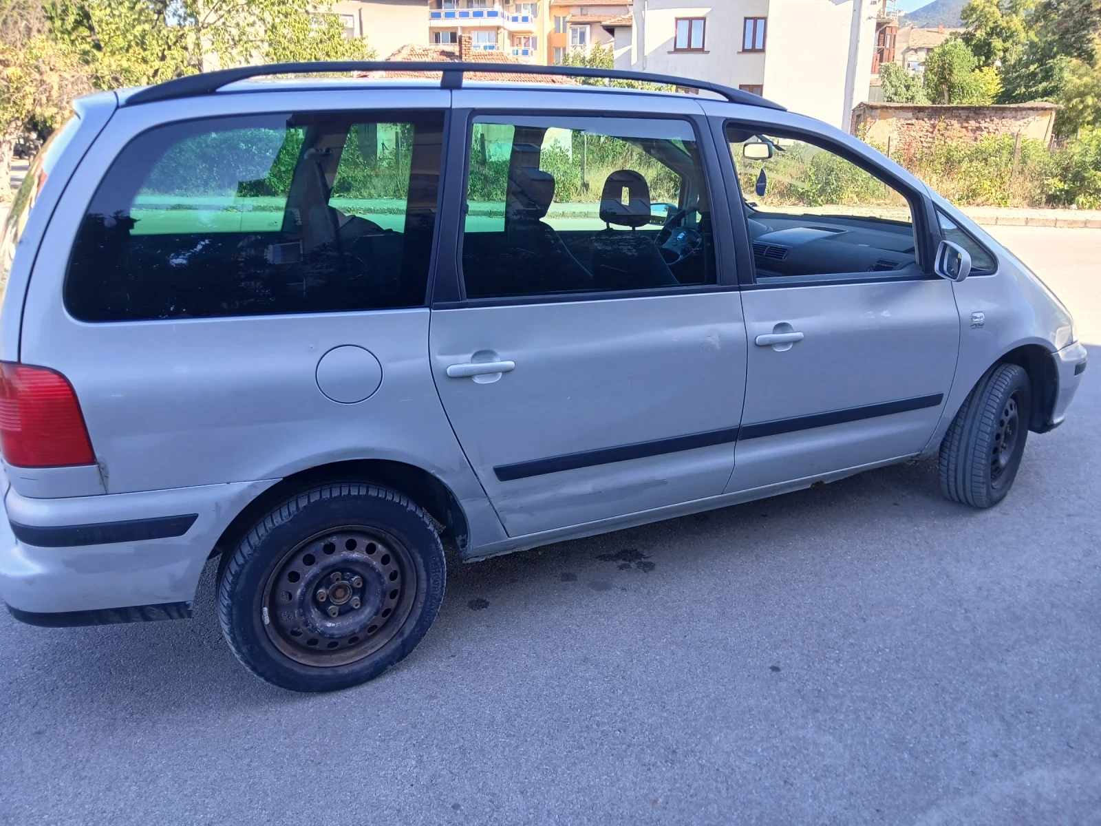 Seat Alhambra, снимка 4 - Автомобили и джипове - 55673819