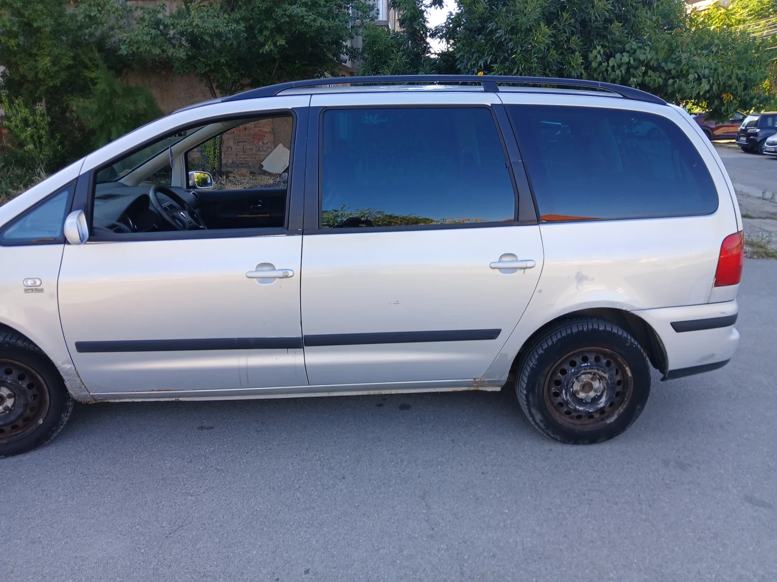 Seat Alhambra, снимка 2 - Автомобили и джипове - 55673819