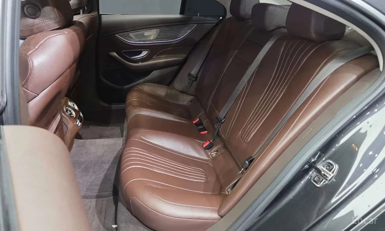 Mercedes-Benz CLS 4MATIC * БЕЗ ПЪРВОНАЧАЛНА ВНОСКА, снимка 11 - Автомобили и джипове - 56193924