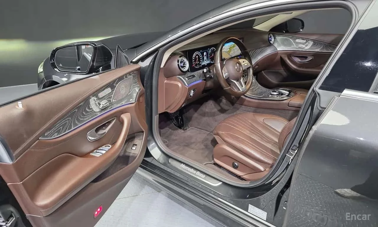Mercedes-Benz CLS 4MATIC * БЕЗ ПЪРВОНАЧАЛНА ВНОСКА, снимка 10 - Автомобили и джипове - 56193924