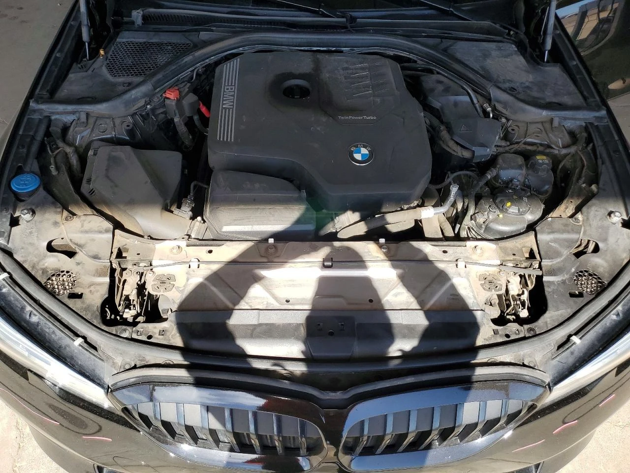 BMW 330 2.0l I, снимка 11 - Автомобили и джипове - 56348500