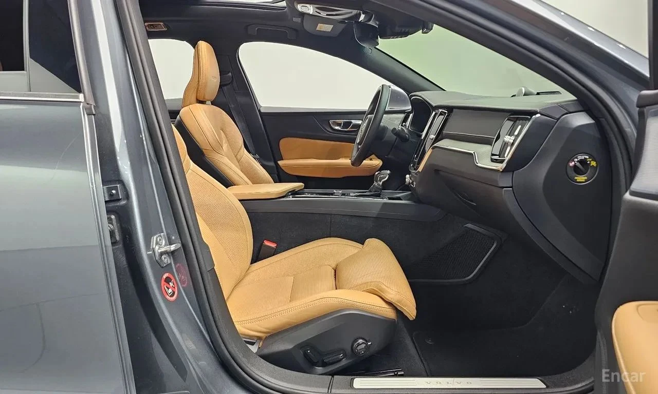 Volvo S60, снимка 13 - Автомобили и джипове - 56710895