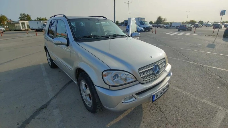 Mercedes-Benz ML 270, снимка 14 - Автомобили и джипове - 47667515