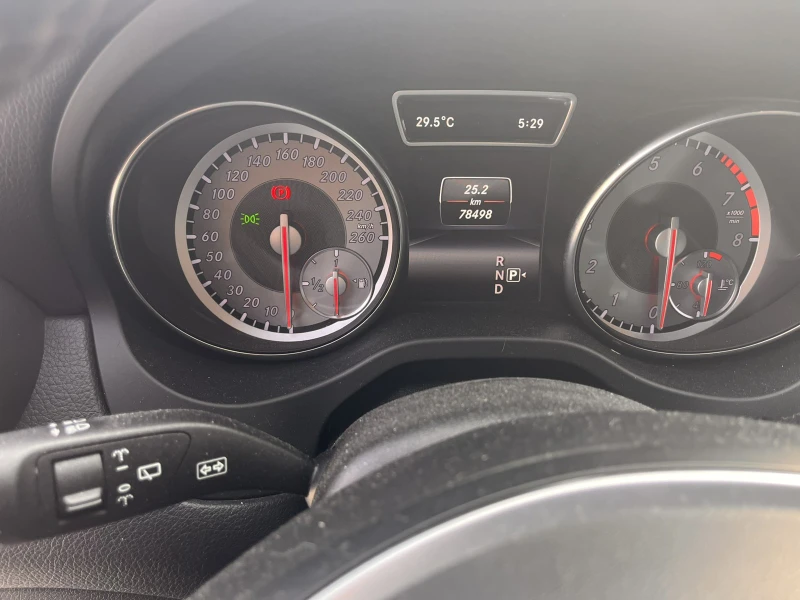 Mercedes-Benz GLA 250 SUV, снимка 7 - Автомобили и джипове - 51493524