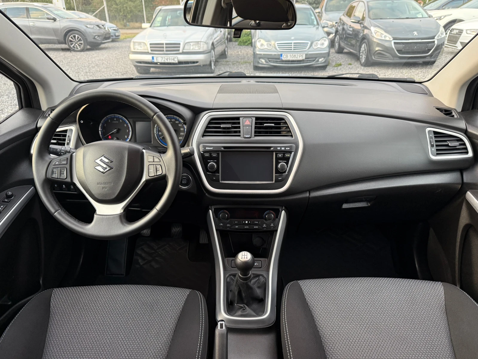 Suzuki SX4 S-Cross 1.6i (120кс)Нави/Подгрев седалки/keyless/Subwoofer | Mobile.bg — изображение 9
