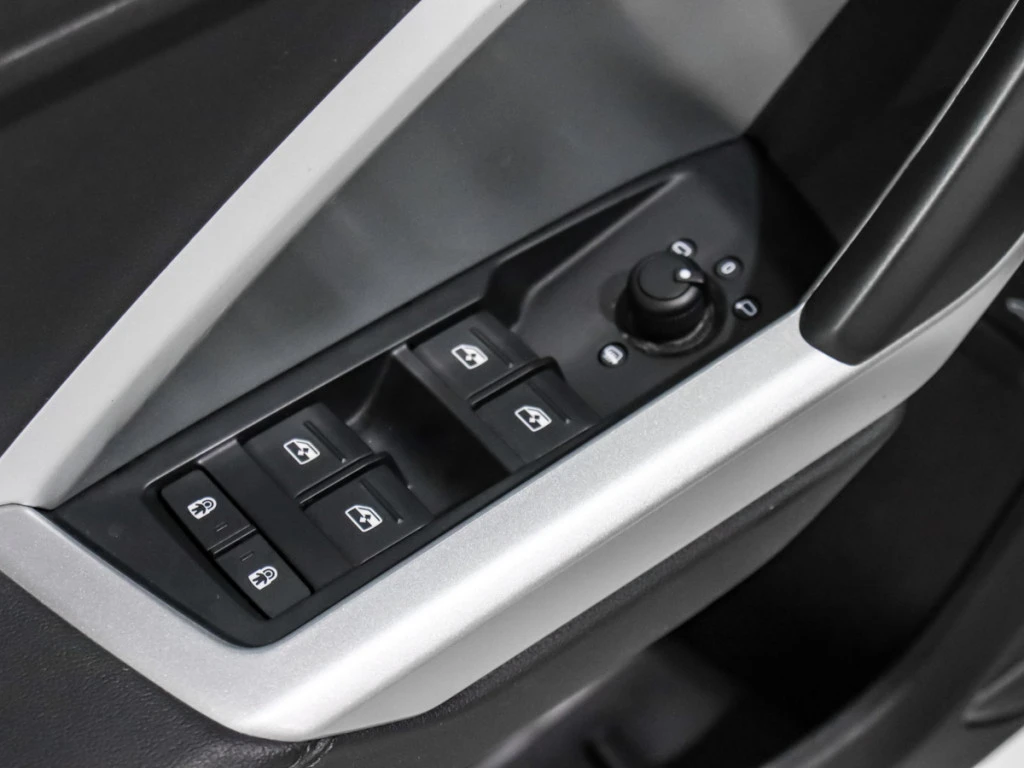 Audi Q3 45 TFSI Quattro / Progressiv PKG / PANO / LED | Mobile.bg   10