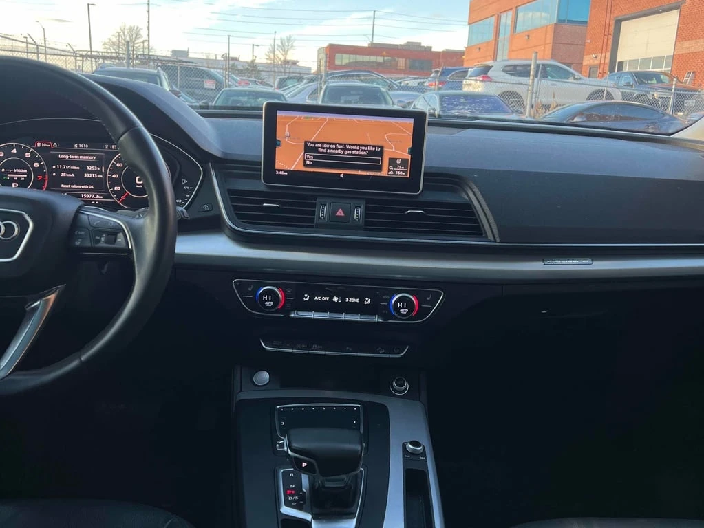 Audi Q5 Technik  CARFAX - изображение 9