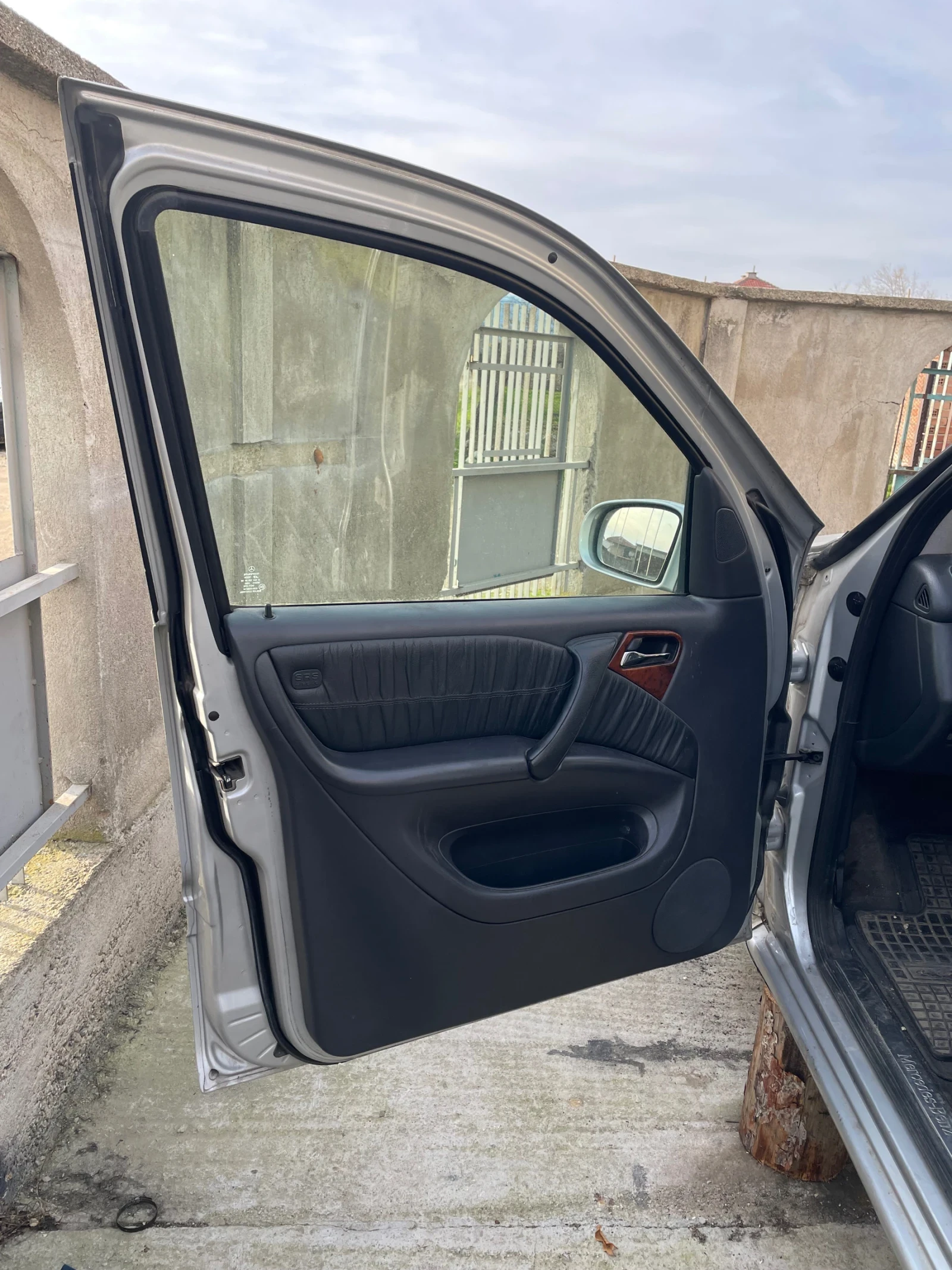 Mercedes-Benz ML  - изображение 10