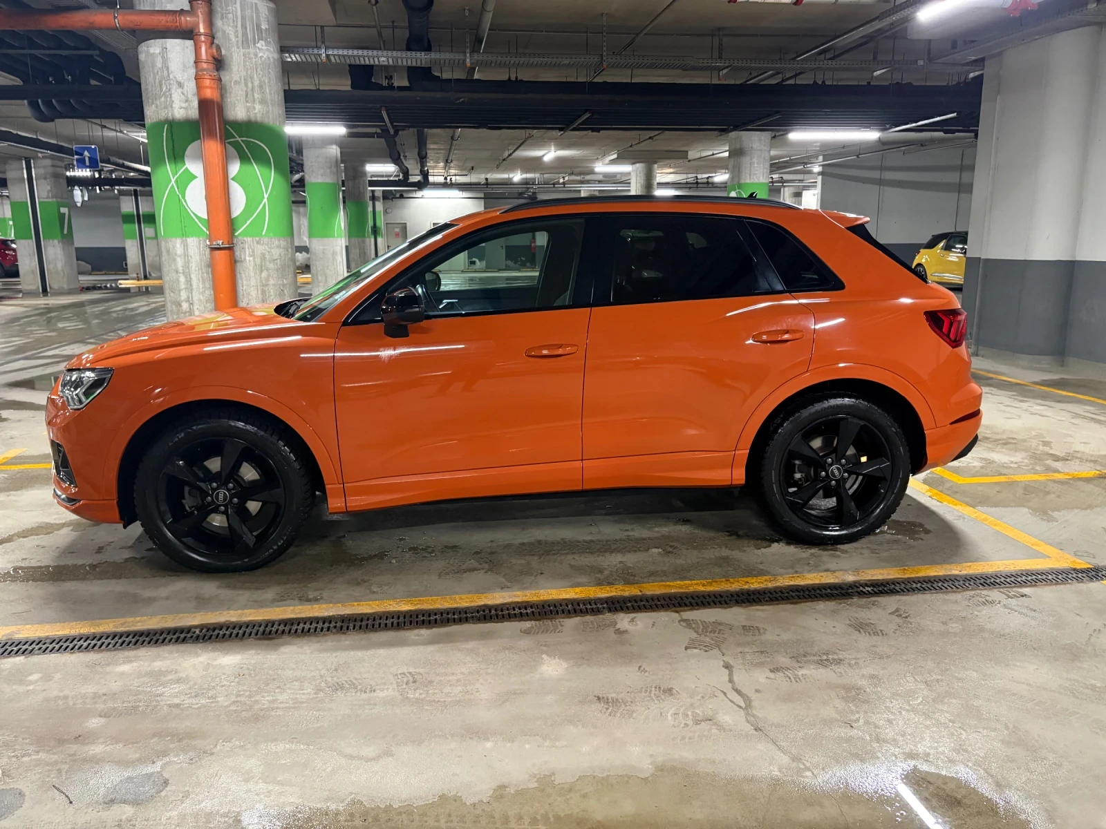 Audi Q3 35TFSI, снимка 2 - Автомобили и джипове - 53997977