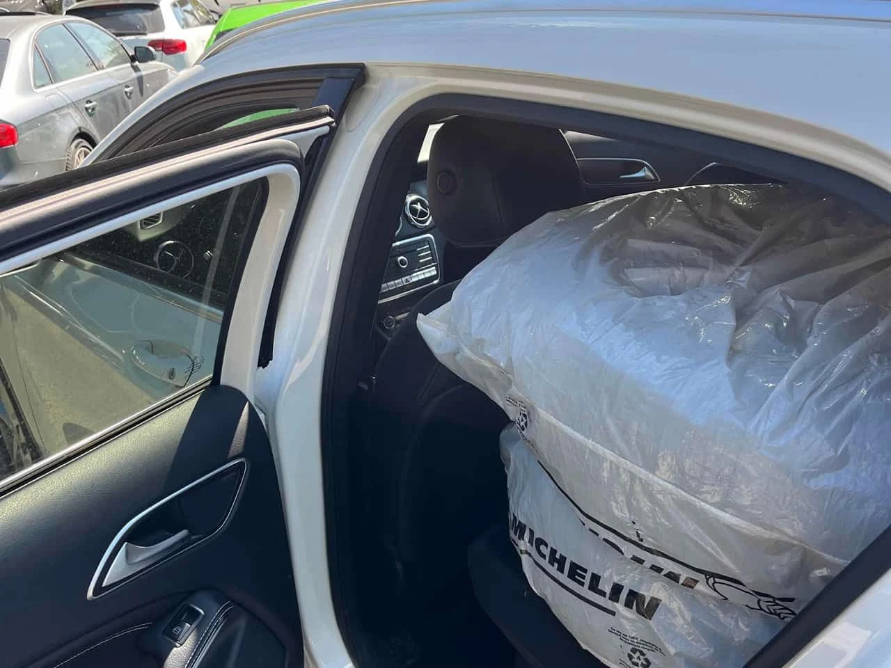 Mercedes-Benz GLA 250  CARFAX | Mobile.bg � ����������� 13