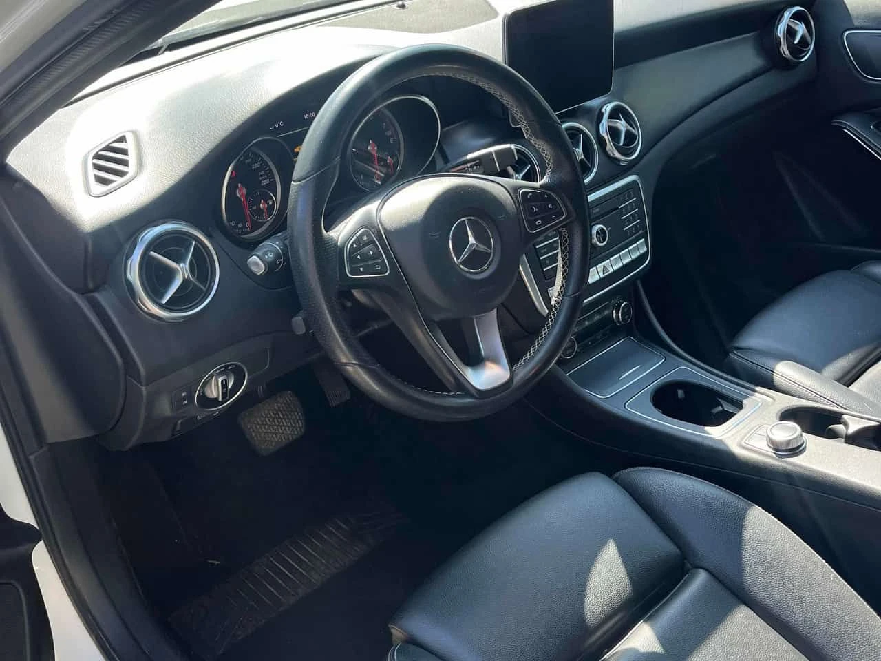 Mercedes-Benz GLA 250  CARFAX | Mobile.bg � ����������� 5