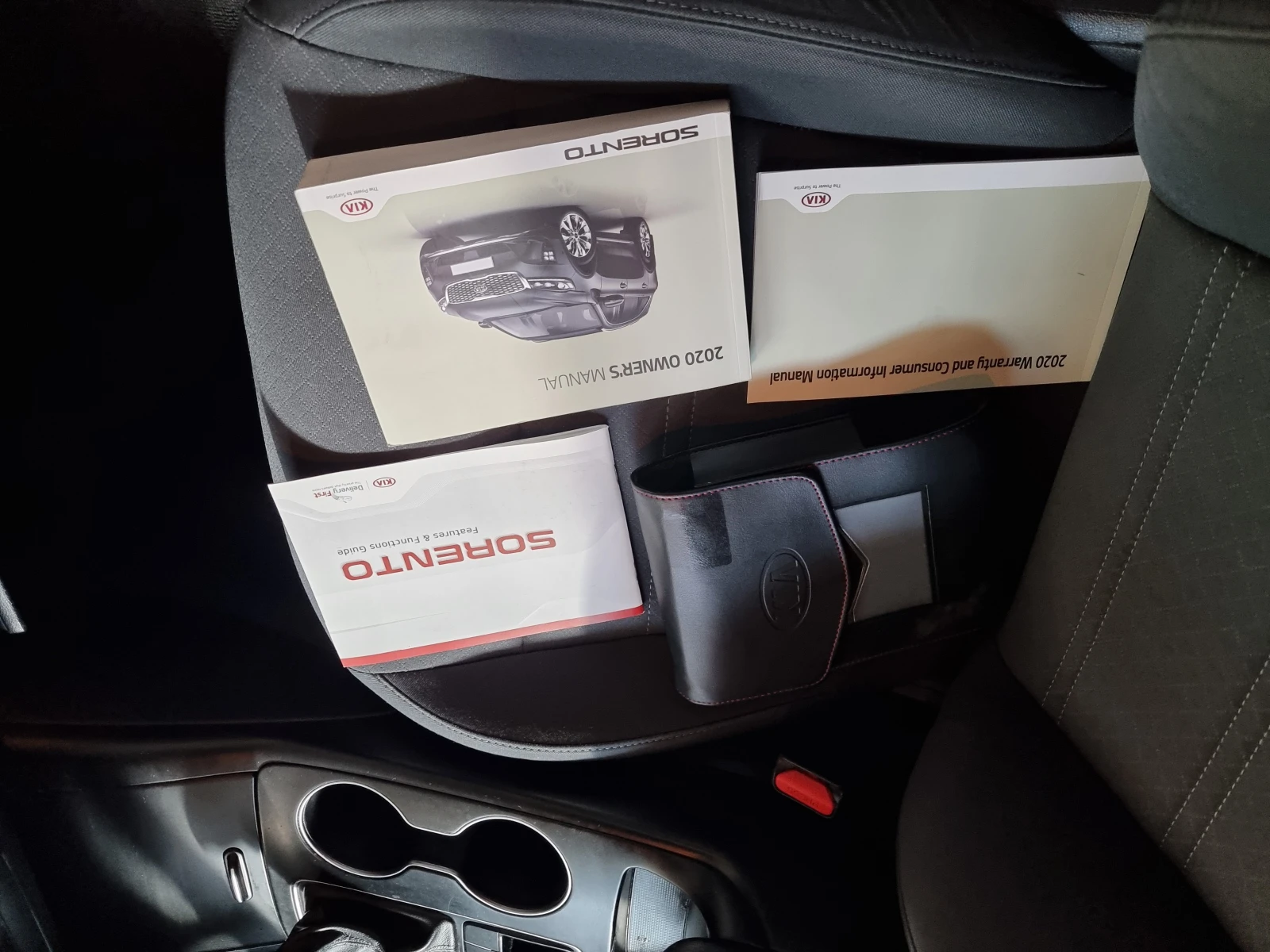 Kia Sorento 2.4 GDI 6+ 1, снимка 16 - Автомобили и джипове - 55128350