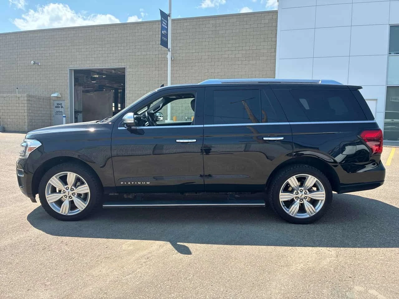 Ford Expedition * Platinum * ���� ���������� * �������� * CARFAX * | Mobile.bg � ����������� 4
