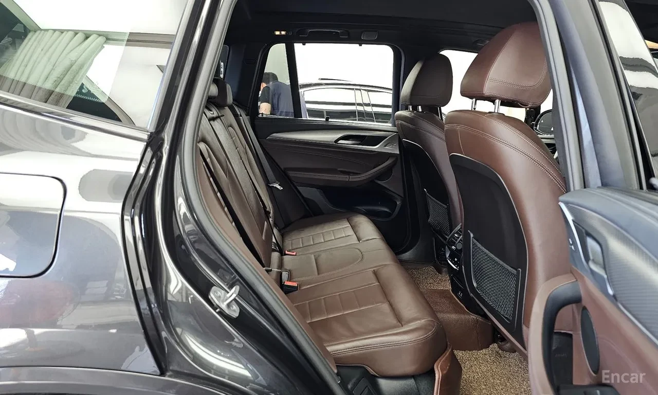 BMW X3 40i* FULL* 360 КАМЕРИ* ОБДУХ* ПАНО* КРАЙНА ЦЕНА* , снимка 15 - Автомобили и джипове - 56389685