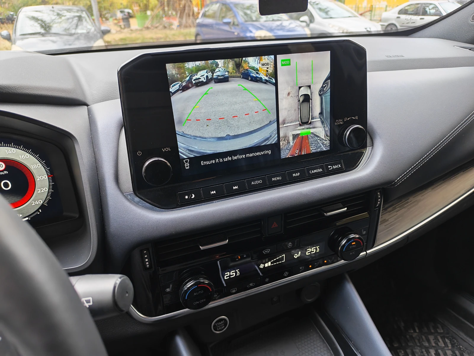 Nissan Qashqai MHEV, 4x4, Tekna + , снимка 11 - Автомобили и джипове - 56564207