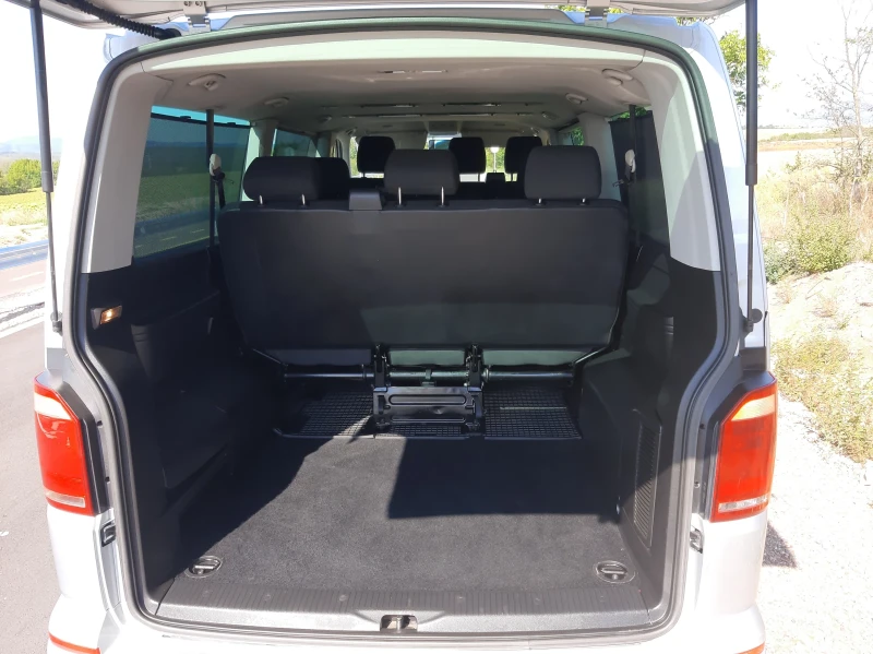 VW Caravelle 2.0 TDI, снимка 3 - Бусове и автобуси - 52815367