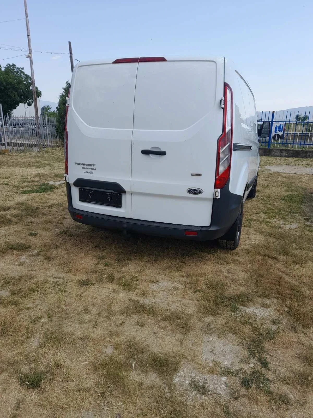 Ford Transit Custom 2.2 - изображение 5