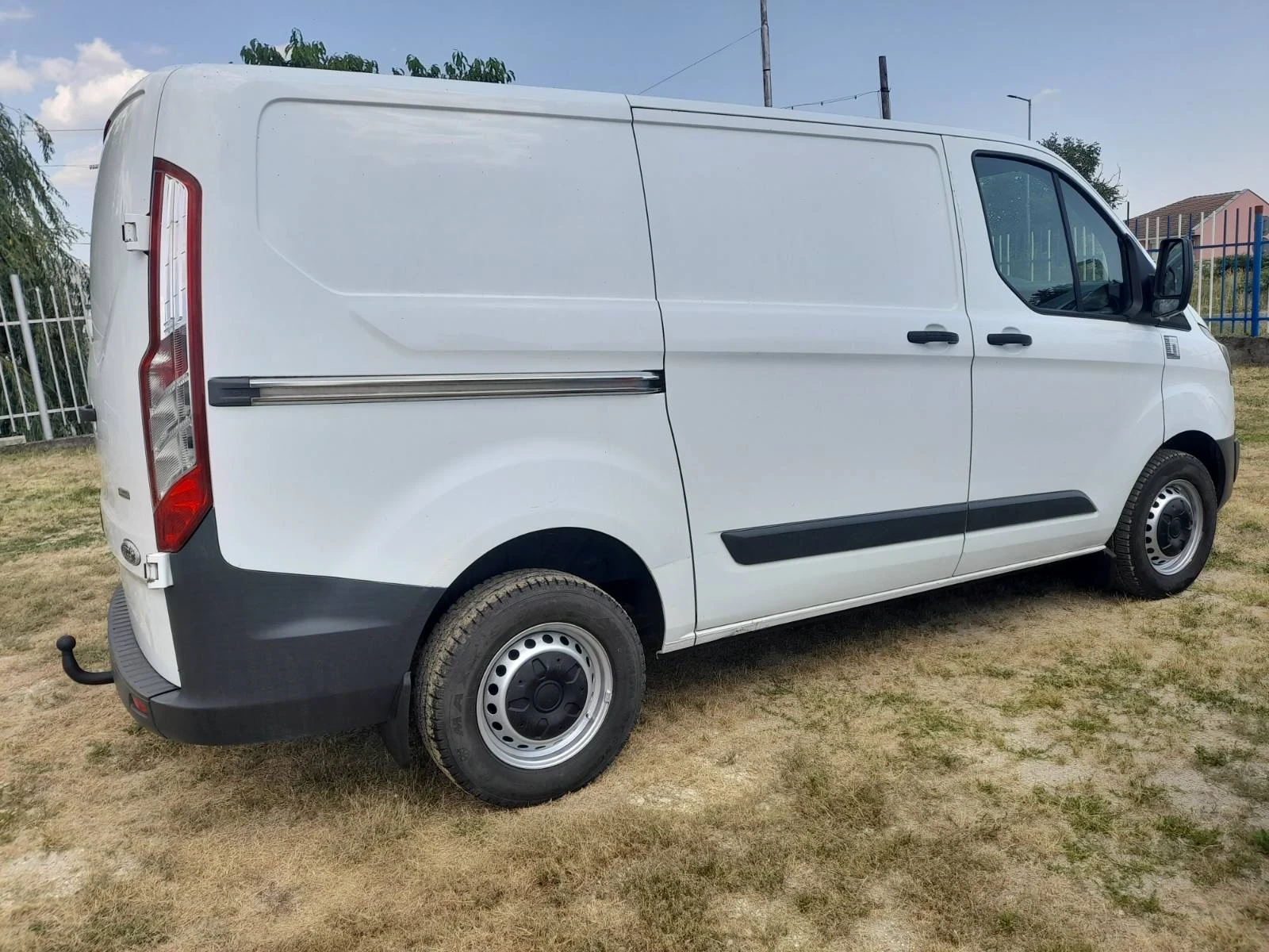 Ford Transit Custom 2.2 - изображение 4