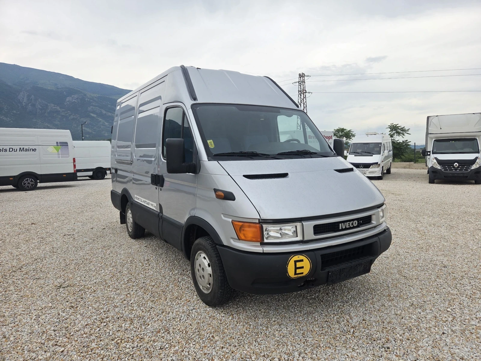 Iveco Daily, снимка 2 - Бусове и автобуси - 54883137