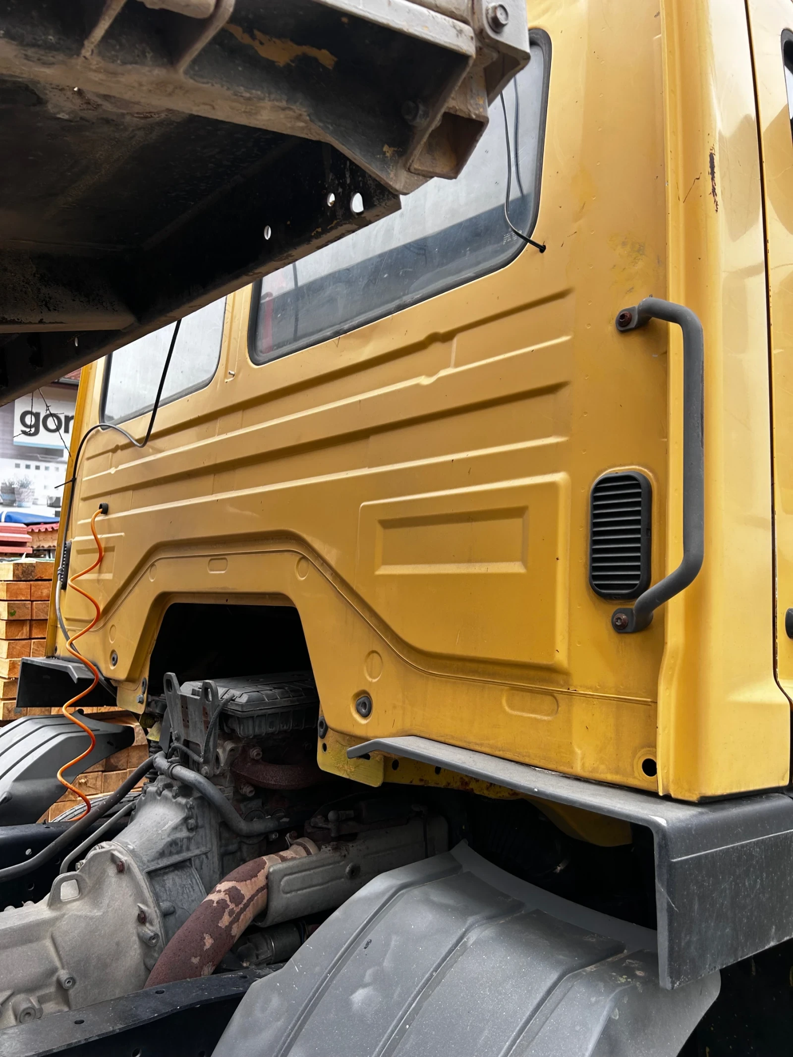 Mercedes-Benz Atego 823 тристранен самосвал , снимка 3 - Камиони - 54821379
