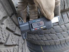 Гуми Зимни 225/45R17, снимка 5