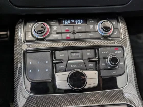 Audi S8 PLUS/605HP/KERAMIK/CARBON/360/MASS/PANO/B&O/702z, снимка 16