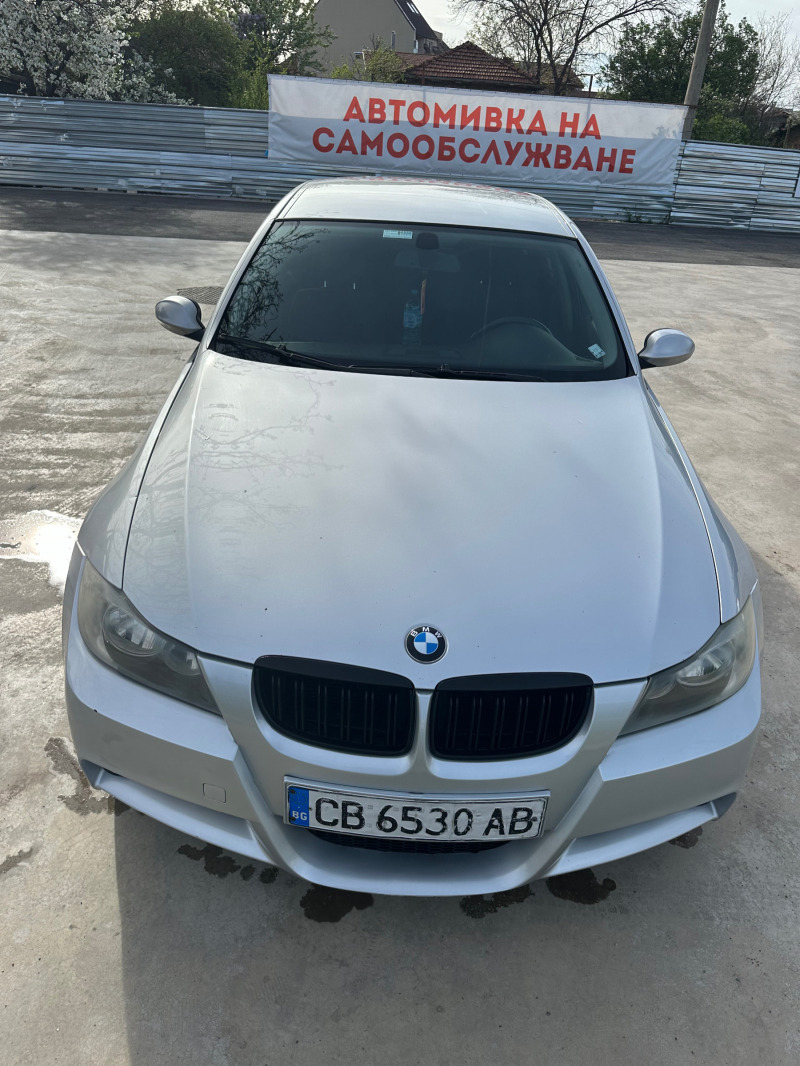 BMW 320, снимка 6 - Автомобили и джипове - 45450985