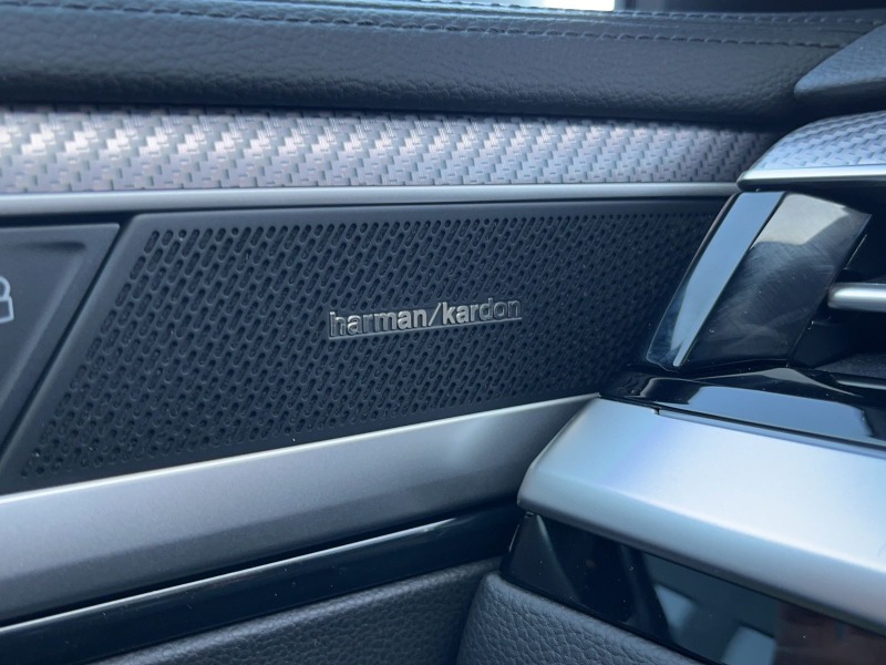 VW Arteon R 2.0 TSI 4Motion = Panorama= Гаранция, снимка 7 - Автомобили и джипове - 45451275