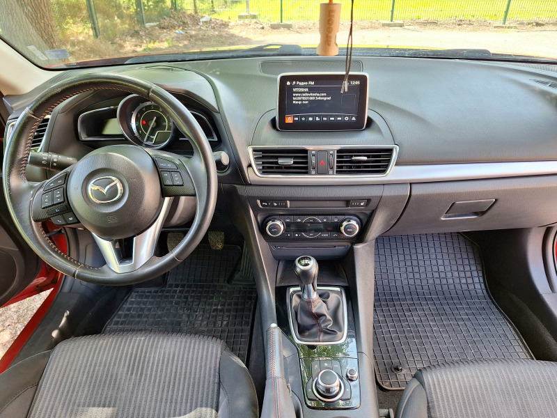 Mazda 3 2.0i SkyActive, снимка 10 - Автомобили и джипове - 45794187