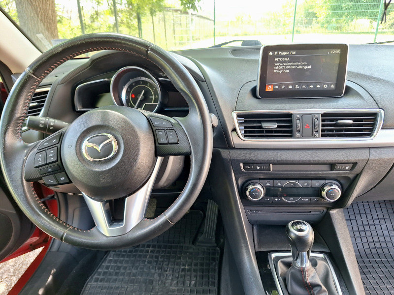 Mazda 3 2.0i SkyActive, снимка 12 - Автомобили и джипове - 45794187